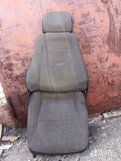 Автомобильные сидения бу