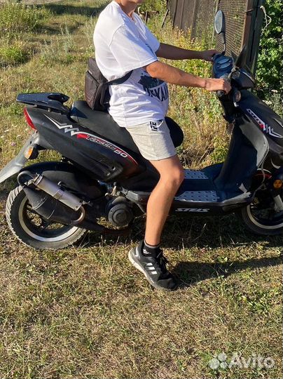 Скутер Honda Dio 27