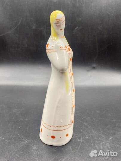 Статуэтка Белорусская девушка, Бронницы, СССР