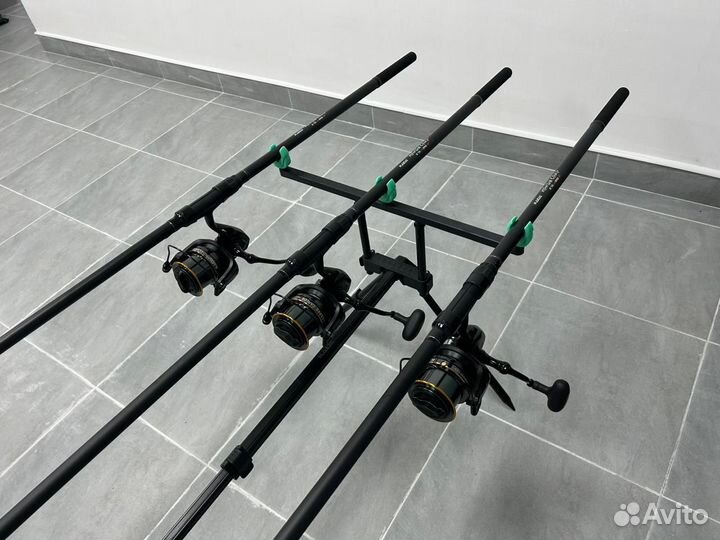 Карповый набор на 3 уд с род подом и сигналками