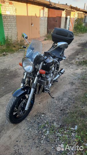 Yamaha XJR 1300