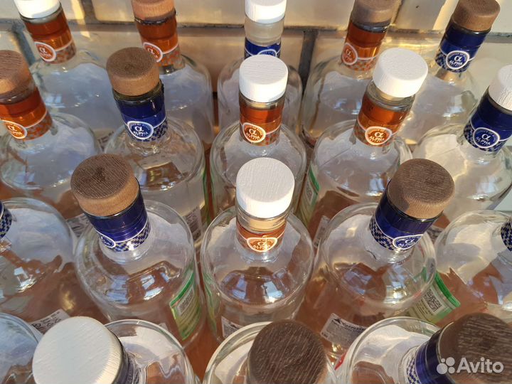 Бутылка стеклянная 0.5л. с пробкой