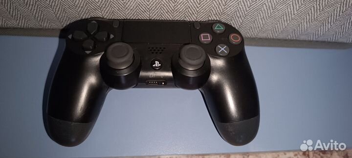 Геймпад sony dualshock 4 v2