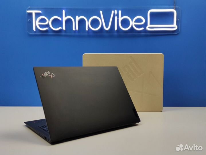 ThinkPad X1 Carbon Gen11 (2023) i7-1360P 16GB 2.2K