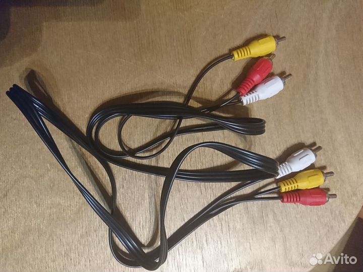 Кабель 3 RCA - 3 RCA