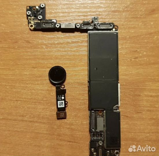 Материнская плата iPhone 7 plus 128g