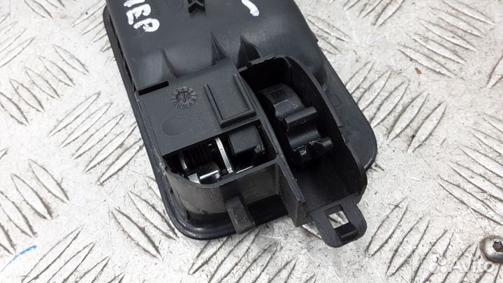 Ручка внутренняя передняя левая land rover freelander 2 2007