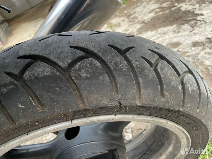 Прадам мотоцикл kawasaki zr750