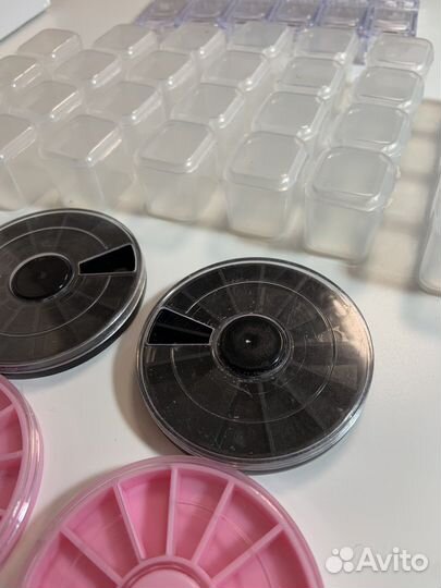 Контейнеры для мелочей/бисера