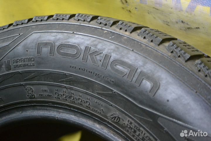 Nokian Tyres Hakkapeliitta R2 SUV 215/65 R16