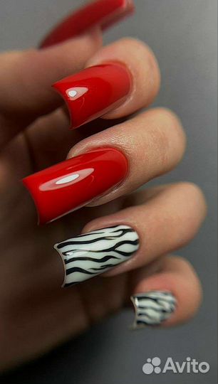 Маникюр педикюр