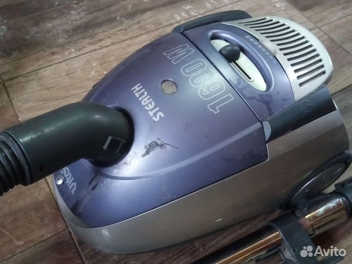 Пылесос Vitek