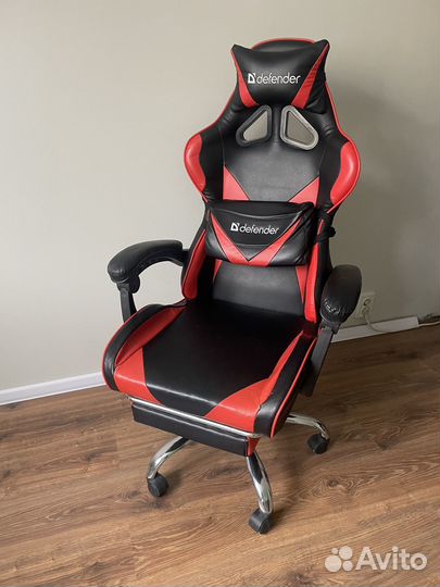 Компьютерное кресло defender