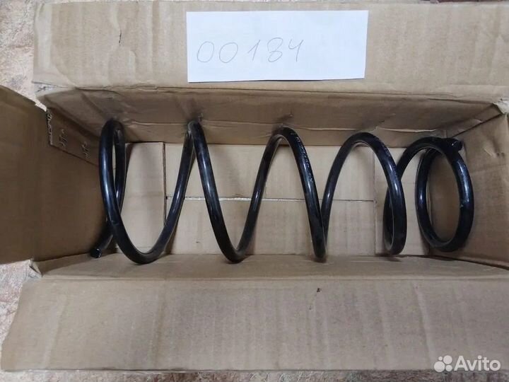 Пружина подвески передняя Suzuki SX4 (00184)