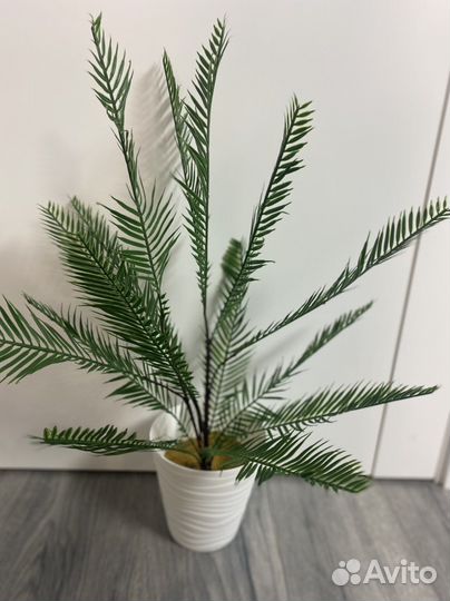 Искусственная пальма
