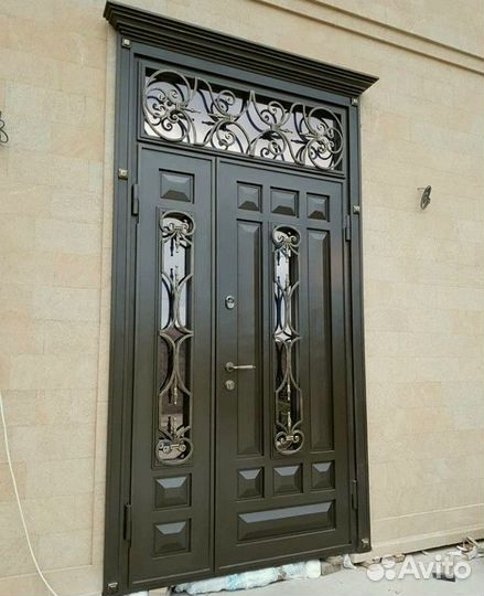 Дверь входная металлическая с терморазрывом