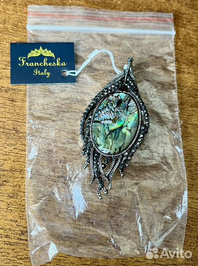 Брошь Перо Павлина Francheska