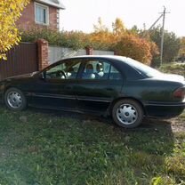 Opel Omega 2.0 AT, 1996, 280 000 км, с пробегом, цена 170 000 руб.