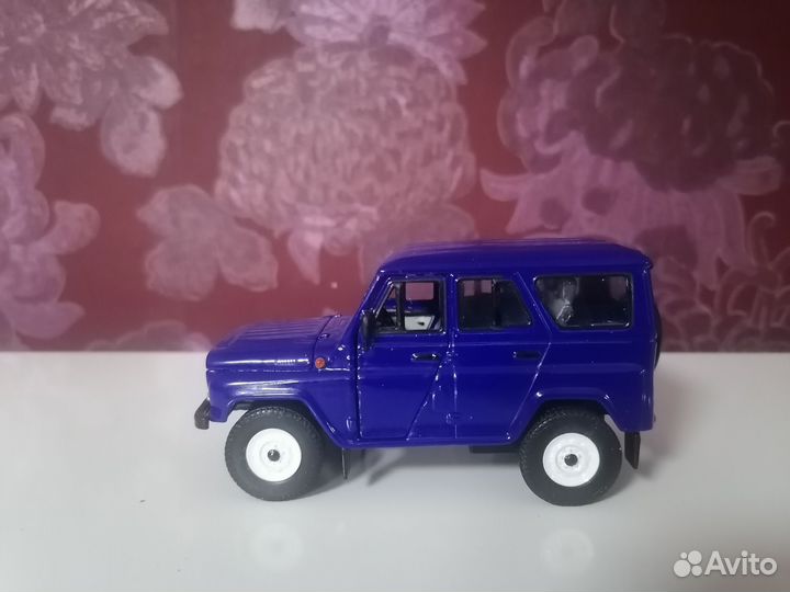 УАЗ-31514 Welly 1:36