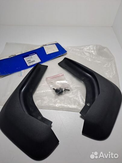 Брызговик задний комплект Volvo