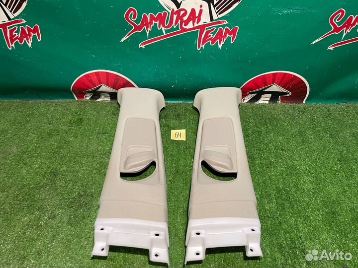 Накладки на стойку Toyota Avensis AZT251 2AZ-FSE