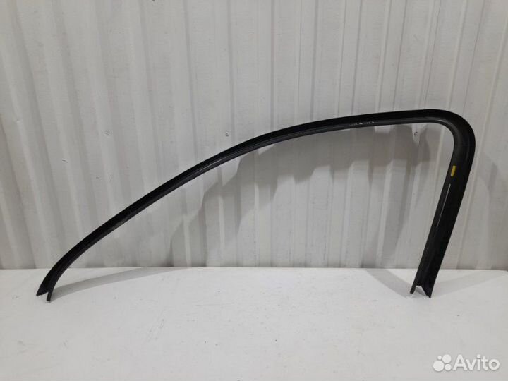 Обшивка арки передней левой двери Volkswagen