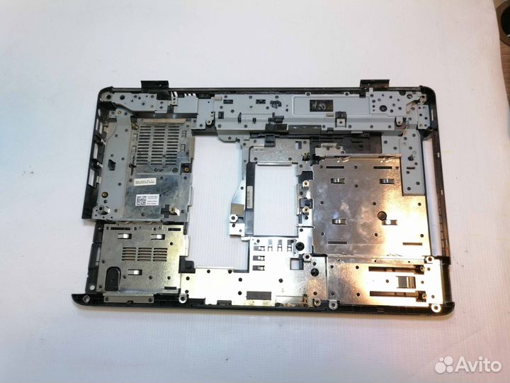 Поддон для dell Inspiron 1545
