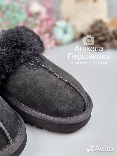 Ugg Slippers Scufette Black