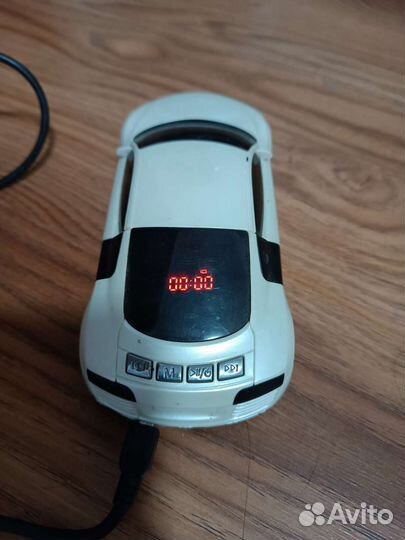 Колонка в виде авто