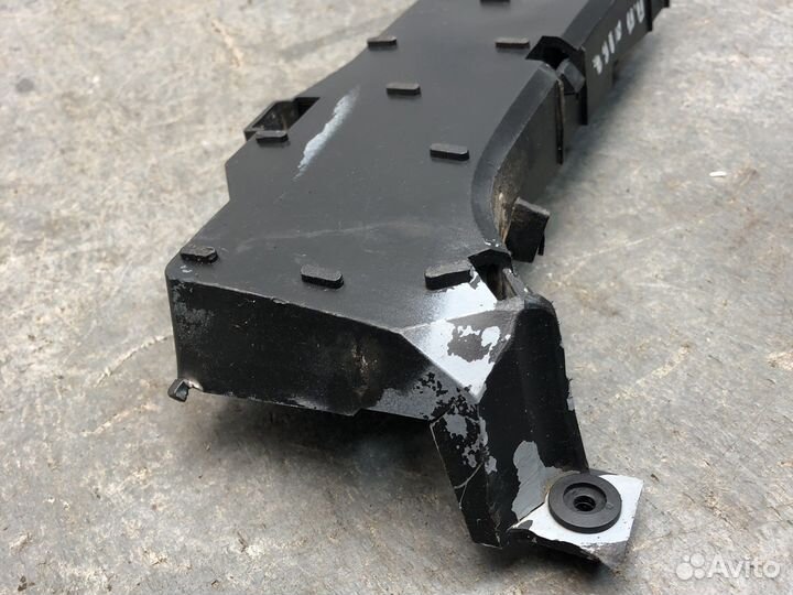 Пер прав кронштейн альмера н16