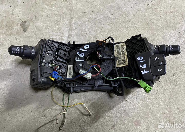 Подрулевые переключатели Рено Сценик 2