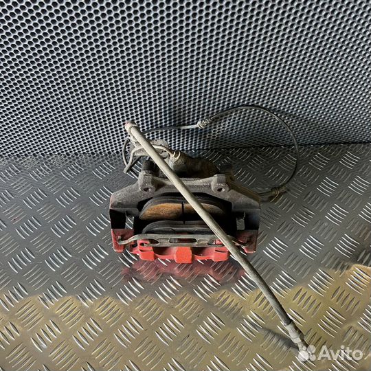 Суппорт тормозной передний правый Mercedes-Benz S