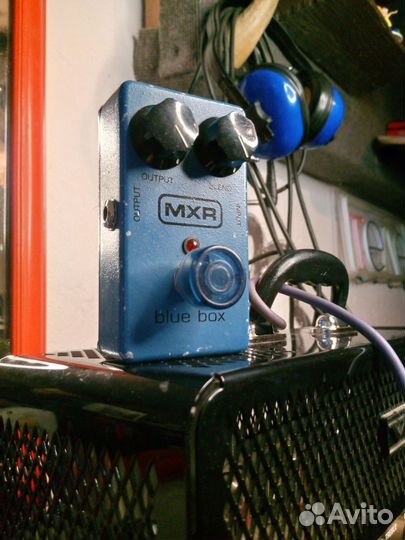 Гитарная педаль MXR blue box