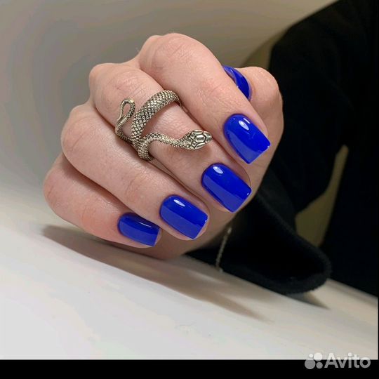 Маникюр и педикюр