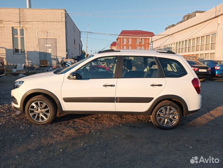 LADA Granta 1.6 МТ, 2023, 2 км