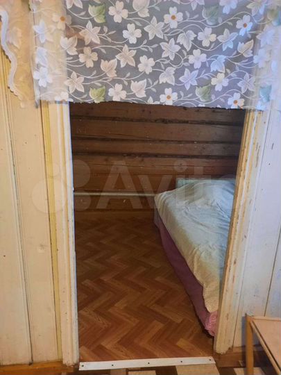 Дом 30 м² на участке 8,2 сот.