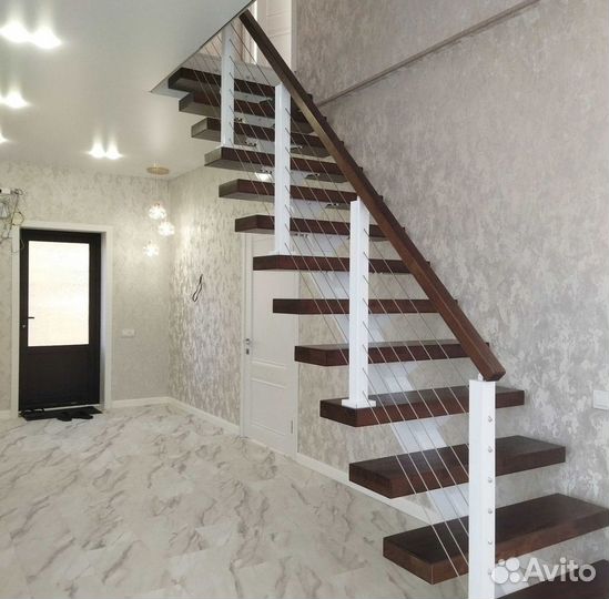 Лестница на второй этаж/изготовление лестниц