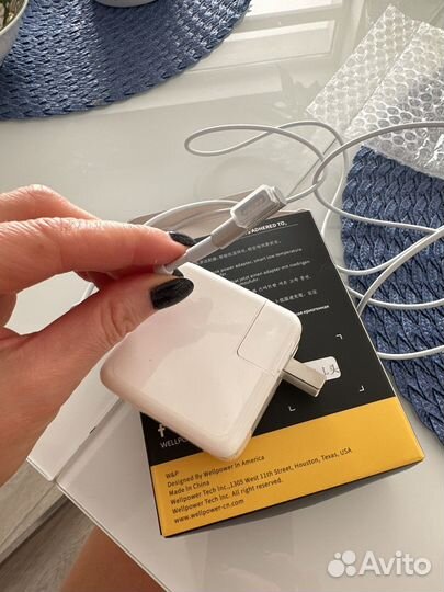 Продам новый быстрый одартер питания для Macbook