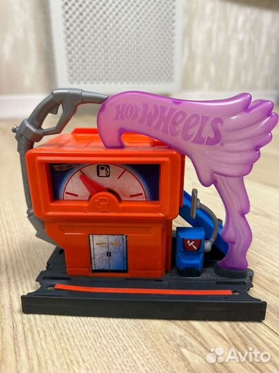 Hot Wheels наборы и треки