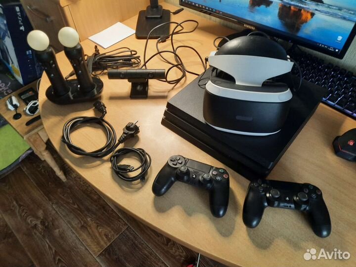 Sony playstation 4 pro 1tb + Sony VR 1 + игра
