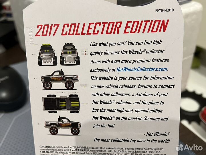 Hotwheels Toyota pickup Collectors Edition 1/64