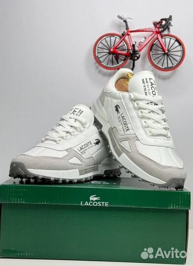 Кроссовки Lacoste долговечные