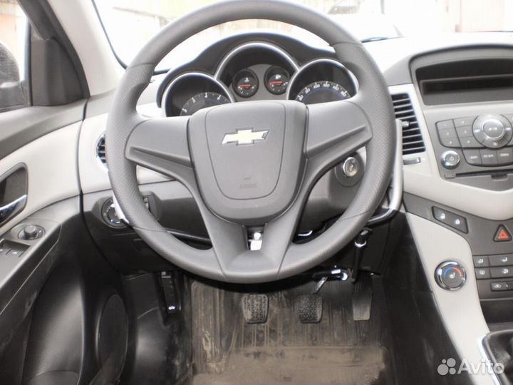 Ручное управление для инвалида