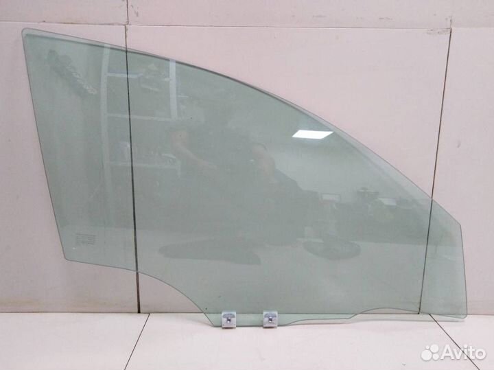 Стекло двери передней правой Mazda Mazda 3 BK 2002