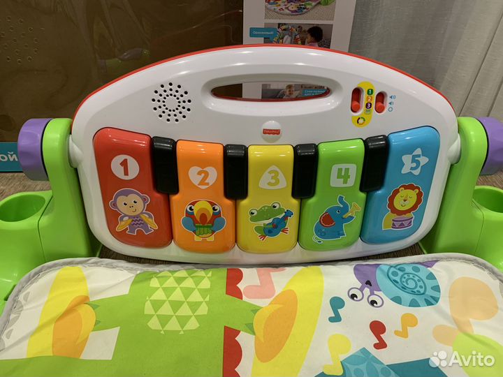 Развивающий коврик Fisher price