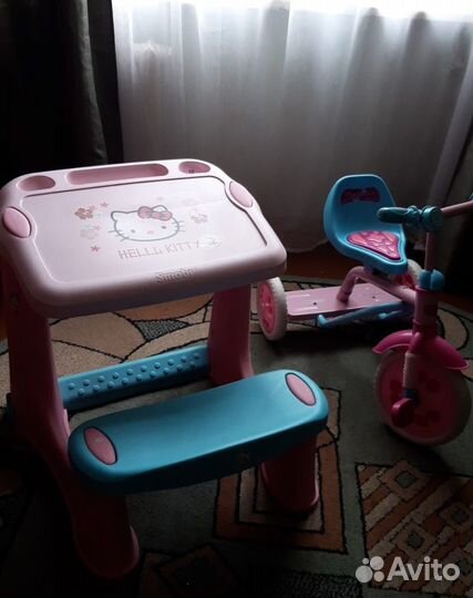 Трехколесный велосипед