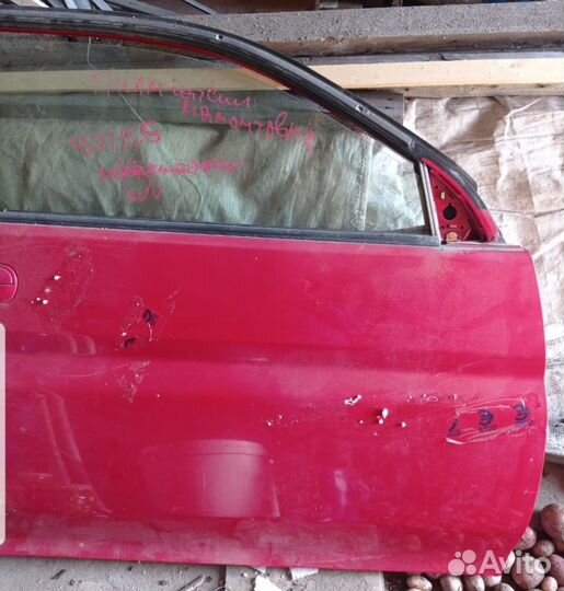 Продам дверь на вюавтомобиль