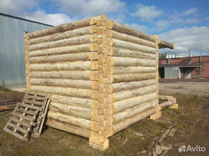 Сруб дома бани