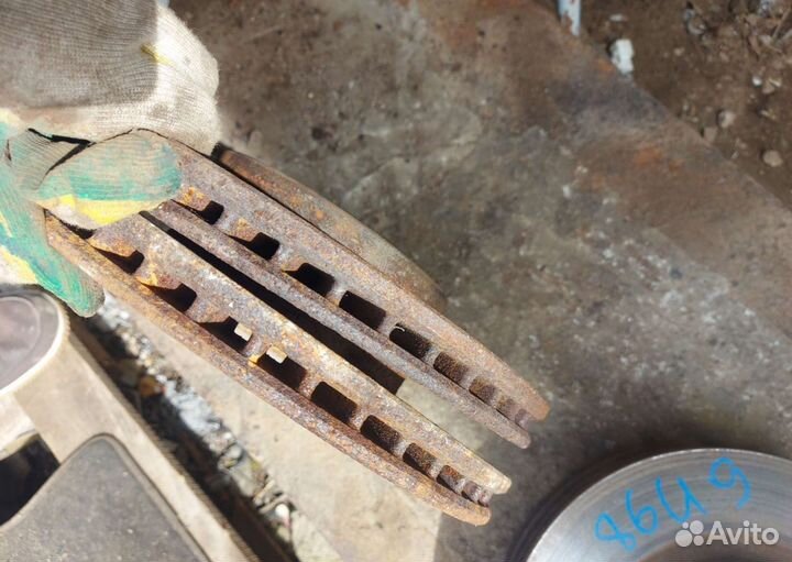 Диски тормозные передние Хонда crv3