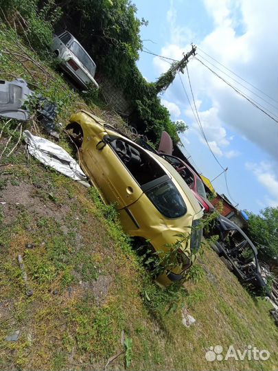 В разборе Пежо 206/Peugeot 206